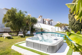 Sai Gayatri, Nerja